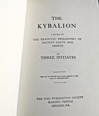 The Kybalion 1940 Hermetic Philosophy Three Initiates HC Occult Esoteric VG