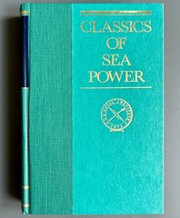 Mahan on Naval Strategy (Classics of Sea Power) – A. T. Mahan – Hardcover – Good