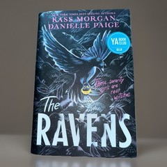 The Ravens (Signed Edition) Kass Morgan, Danielle Paige (2020/HC) NEW & FREE 📦