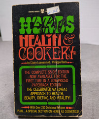 1967 Herbs Health & Cookery VTG Cookbook by Claire Loewenfeld & Phillipa Back PB