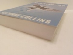 Mockingjay ~ Lage Print Edition (The Hunger Games) Suzanne Collins paperback