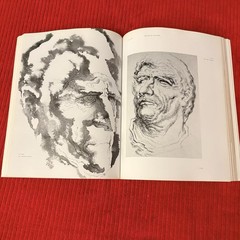 DYNAMIC ANATOMY: REVISED AND EXPANDED by Burne Hogarth—LIKE NEW