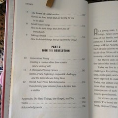 Do Hard Things : A Teenage Rebellion Against Low Expectations Brett Harris 2009