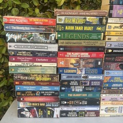 HUGE 122 BOOK LOT Vintage/Modern Mix Sci-Fi Fantasy Paperback Science Fiction