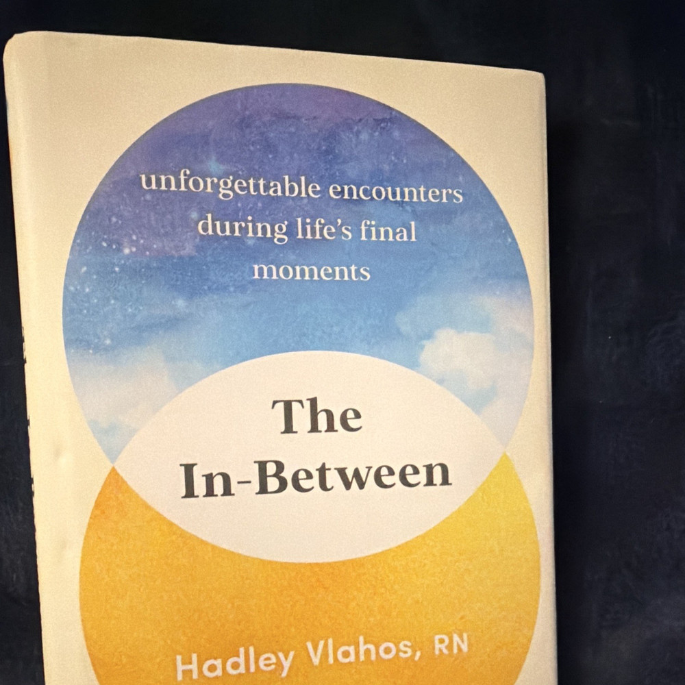 Hadley Vlahos RN The In-Between Hardcover w/ Dust Jacket Nonfiction Hospice