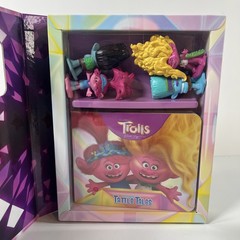 DreamWorks Trolls Figurines & Storybook, 2.25″ figures (Universal Studios!)