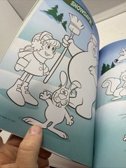 Frosty the Snowman Stickertivity book: Snow Much Fun! Activity Book & Stickers