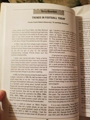 2008 Coach of the Year Clinics Football Manual (2008) Earl Browning