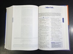 ZONDERVAN STUDENT BIBLE – New Revised Standard Version (As New)