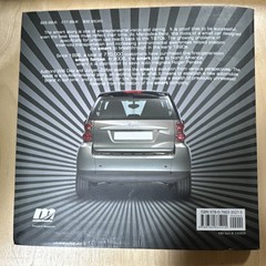 smart : small car, big deal 2008 Hardcover Motorbooks First Edition