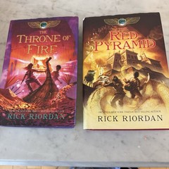 Lot Of 2 The Kane Chronicles (books 1&2) Red Pyramid/Throne Of Fire Rick Riordan