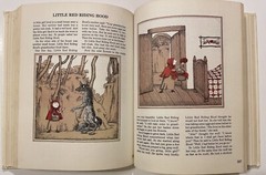 MY STORYBOOK DICTIONARY 349 Pages Hardcover VINTAGE 1974/1977 Grolier