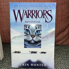 The New Prophecy Warriors Erin Hunter Paperback Volumes 1-4, 6 Lot, Set, 2006