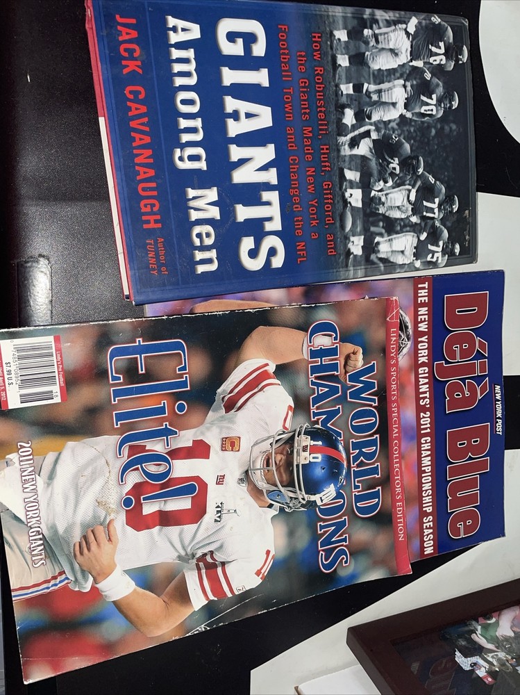 LINDYS SPORTS COLLECTORS EDITION 2011 NY GIANTS WORLD CHAMPIONS Deja Blue Book