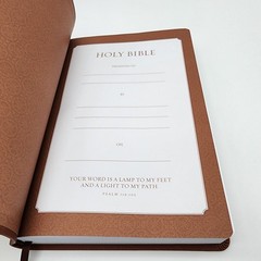 Super Giant Print Bible NKJV Brown Imitation Leather Thomas Nelson Red Letter