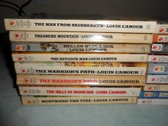 Louis Lamour Western Action Adventure Lot of 17 Paperback books 1971-1990
