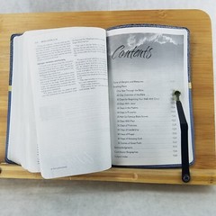 Women’s Devotional Bible by Zondervan Staff (2012, Blue Leather, Special)