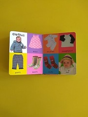 First 100 Ser.: First 100 Words : A Padded Board Book by Roger Priddy (2011,…