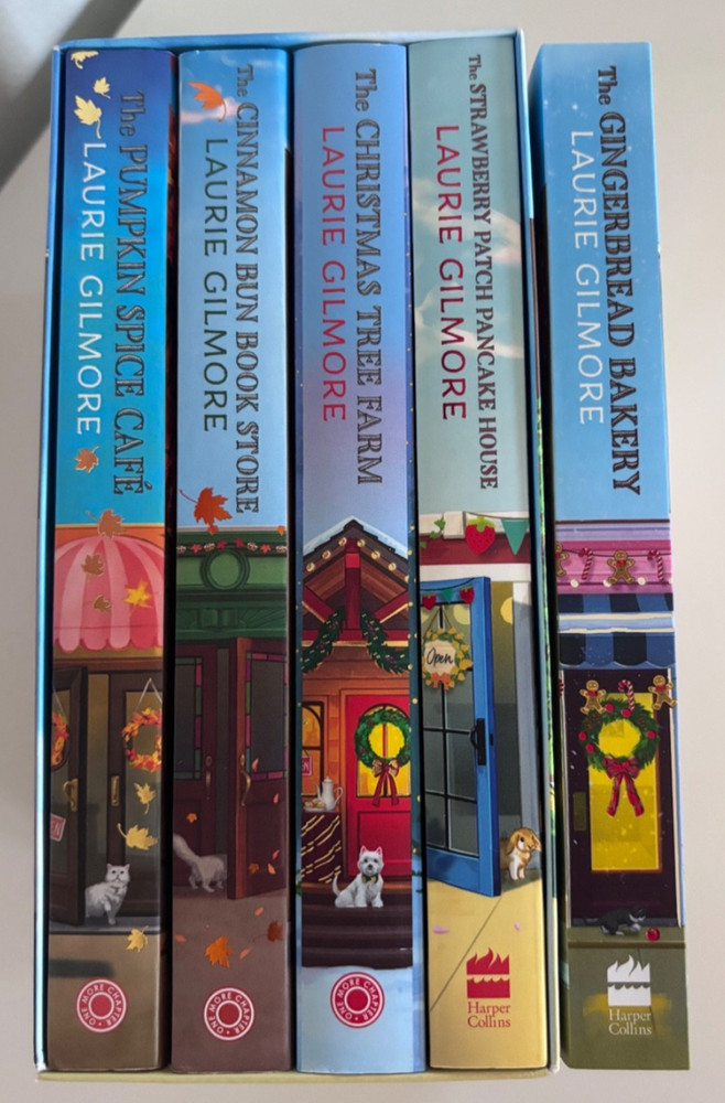 *LIKE NEW* Dream Harbor Series Boxed Set + Gingerbread Bakery by Laurie Gilmore