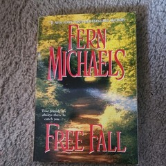 Free Fall by Fern Michaels (2007, Uk- a Format Paperback)