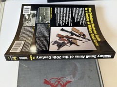 Military Small Arms Of The 20th Century 7th Edition Catalog~416 pages~EXC~