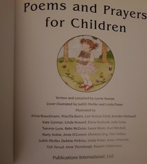 Poems and Prayers for Children by Lynne Suesse Illustrated Gold Edge Pages