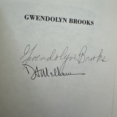 SIGNED Gwendolyn Brooks Poetry & the Heroic Voice HC DJ – Ex Library