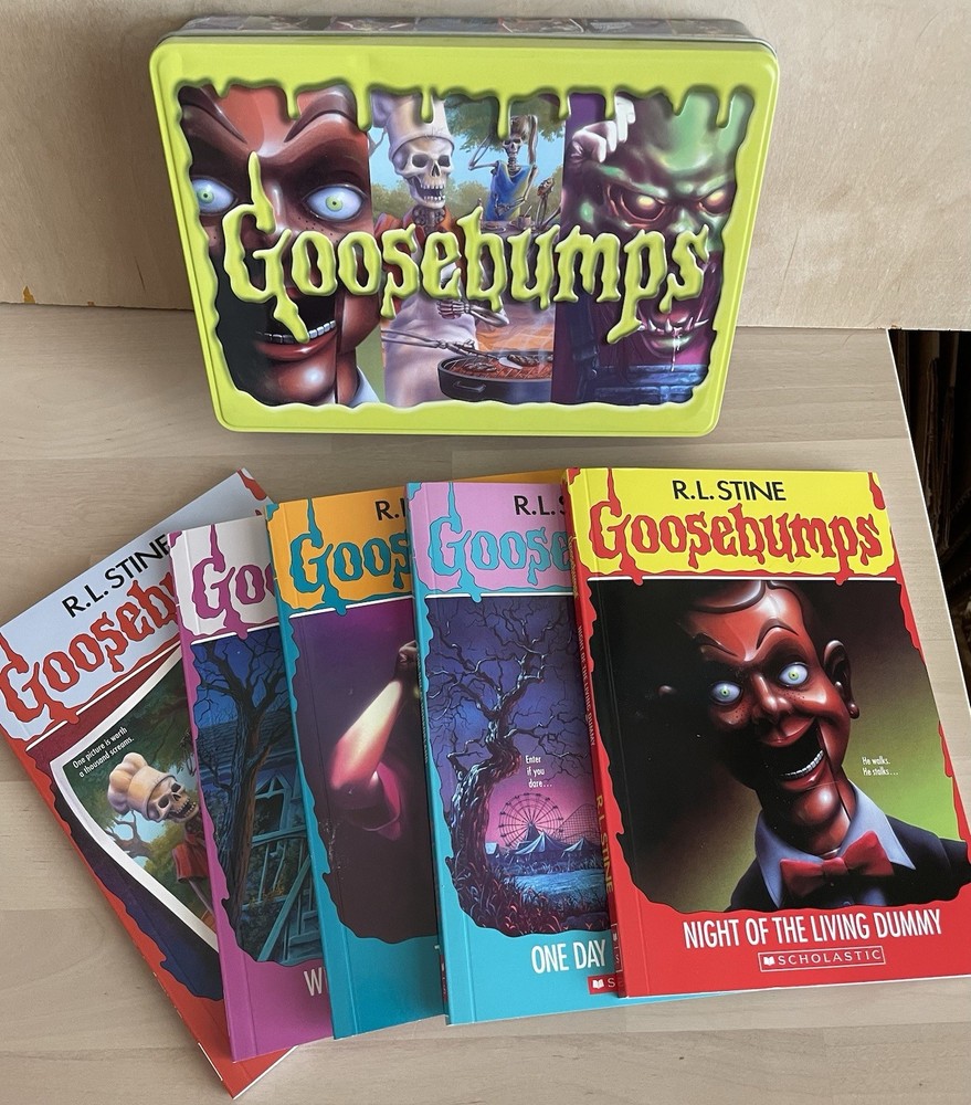 Goosebumps Collector Tin Set R.L. Stine 5 Books Night of the Living Dummy