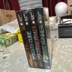 The Maze Runner Series 1 – 4 Book Paperback James Dashner Very Good to Like New