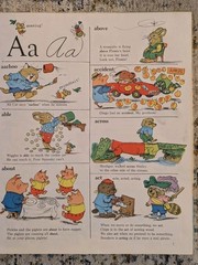 Richard Scarry Lot of (5) – 3 Large Vintage Hard Cover 60s/70s + 2 Paperbacks