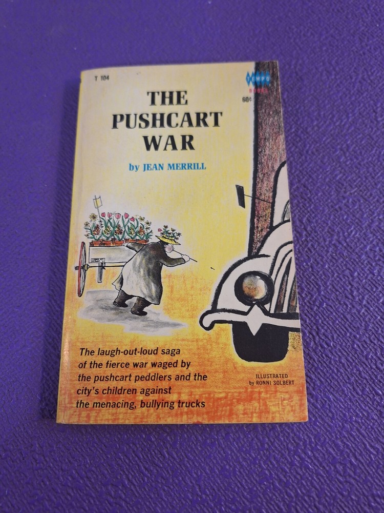 Scholastic Pushcart War Unisex Child Digest Yellow Vintage Paperback Good T184