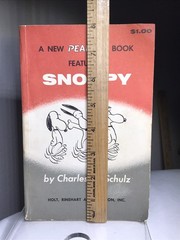 Vintage Snoopy & Snoopy Come Home Charles Schulz Paperback Comic Books Lot Of 2
