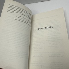 Boundaries Updated and Expanded Edition: When to Say Yes, How to Say – VERY GOOD