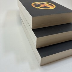 📚 The Hunger Games Trilogy Boxed Set | Suzanne Collins | 3 Books | Good