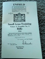 WW2 British Small Arms Enfield Rifle Manual 1942 English Translation 44 Pages