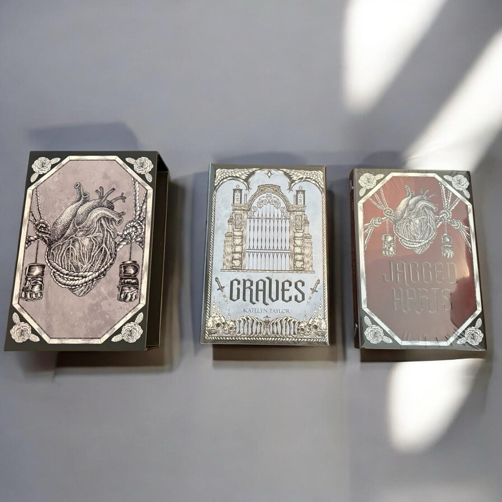 Fae Crate Exclusive Katelyn Taylor Graves + Jagged Hearts Special Edition Set