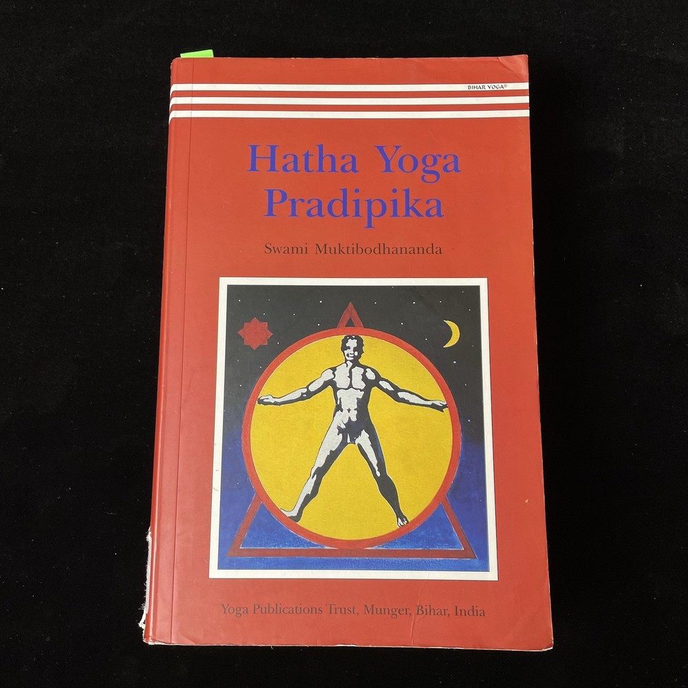 SIGNED Hatha Yoga Pradipika Swami Muktibodhananda Bihar School of Yoga India PB