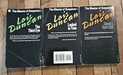 1990s. Lot 3 Gothic Horror PBs By Lois Duncan THIRD EYE DARK HALL LOCKED IN TIME