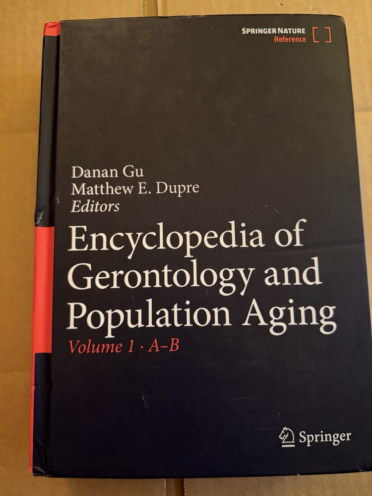 Encyclopedia of Gerontology and Population Aging Volume 1: A-B English Hardcover