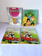 4 Vintage Hallmark Mini Coloring Books Wizard Of Oz Circus Disney