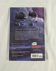 Amulet Box Set Books 1-7 Kazu Kibuishi Collection Graphix Scholastic Box Sleeve