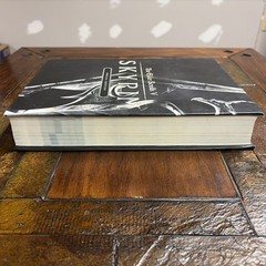 The Elder Scrolls V: Skyrim Special Edition Hardcover Strategy Guide