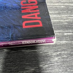 Danger: Dinosaurs! (Jurassic World) (Step into Reading) by Courtney Carbone 2015