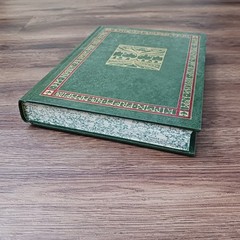 The Hobbit J.R.R. Tolkien Houghton Mifflin Collector’s Edition Green Slipcase