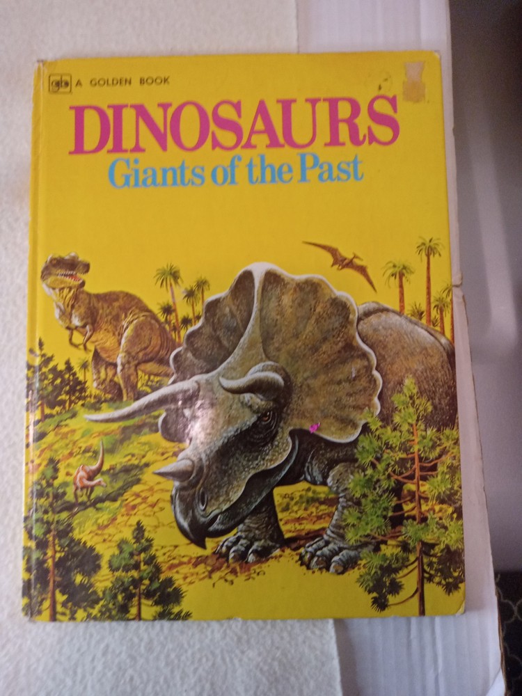 Dinosaurs Giants of the Past by Eileen Daly HC 1976 A Golden Book 12.5 x 9.5 inc