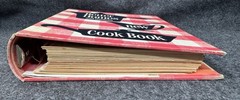 Vintage Better Homes and Gardens New Cook Book 1953 1st Edition 7th Print ~ EXC