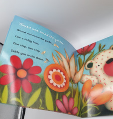 I’M A LITTLE TEAPOT ILLUSTRATED BY WENDY STRAW LARGE EDITION 2009 NURSERY RHYMES