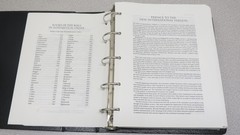 Holy Bible Wide Margin Looseleaf Reference Edition NIV 3-Ring Binder Hendrickson