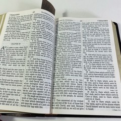 Holy Bible : Old and New Testament GIANT Print Edition Holman KJV 1990 Red Cover