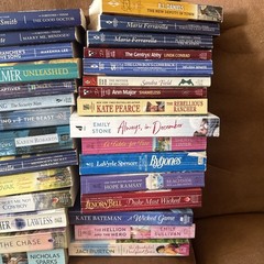 Lot of 10 Contemporary ROMANCE Paperbacks PB Popular Author Books RANDOM*MIX